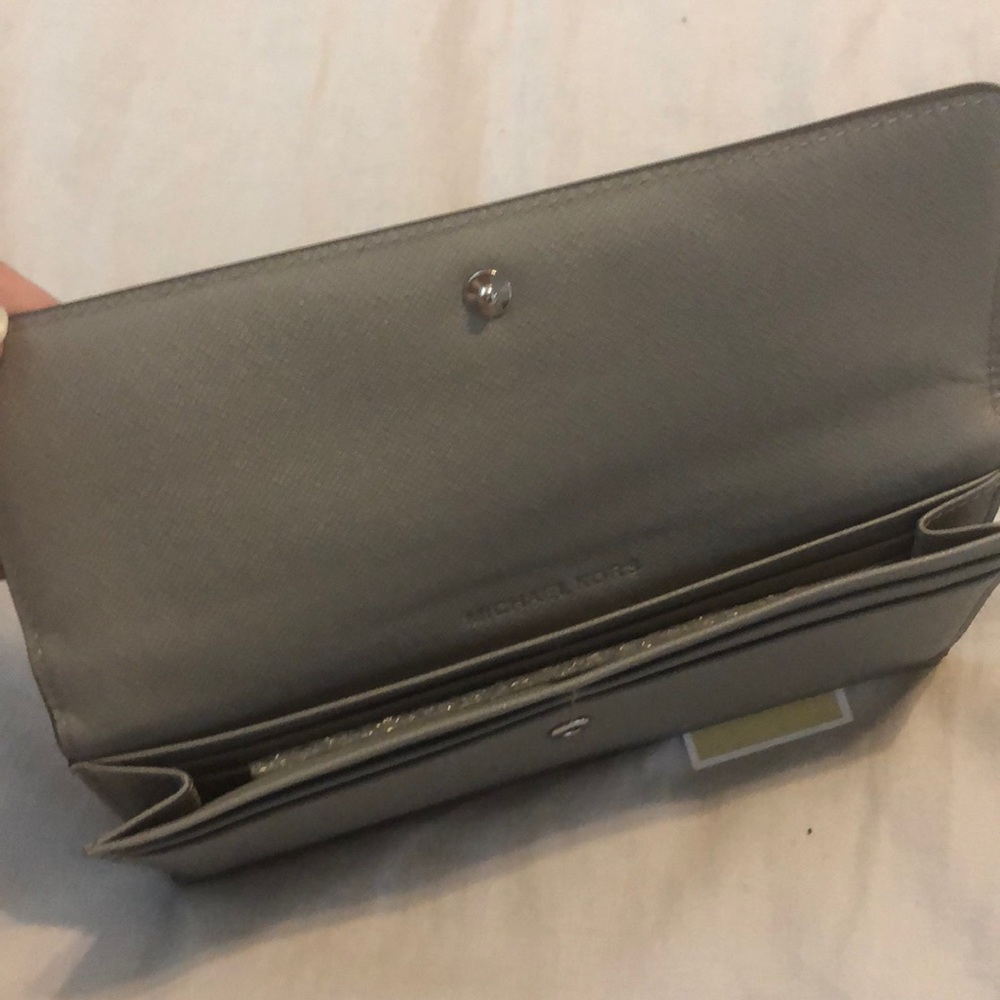 MICHAEL Michael Kors wallet - Picture 5 of 6
